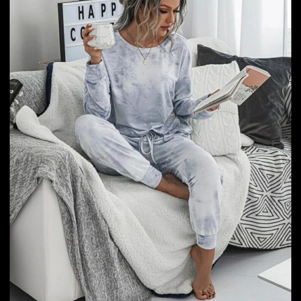 🔥FINAL SALE🔥Tie Dye Tee & Knot Sweatpants - Picture 5 of 7